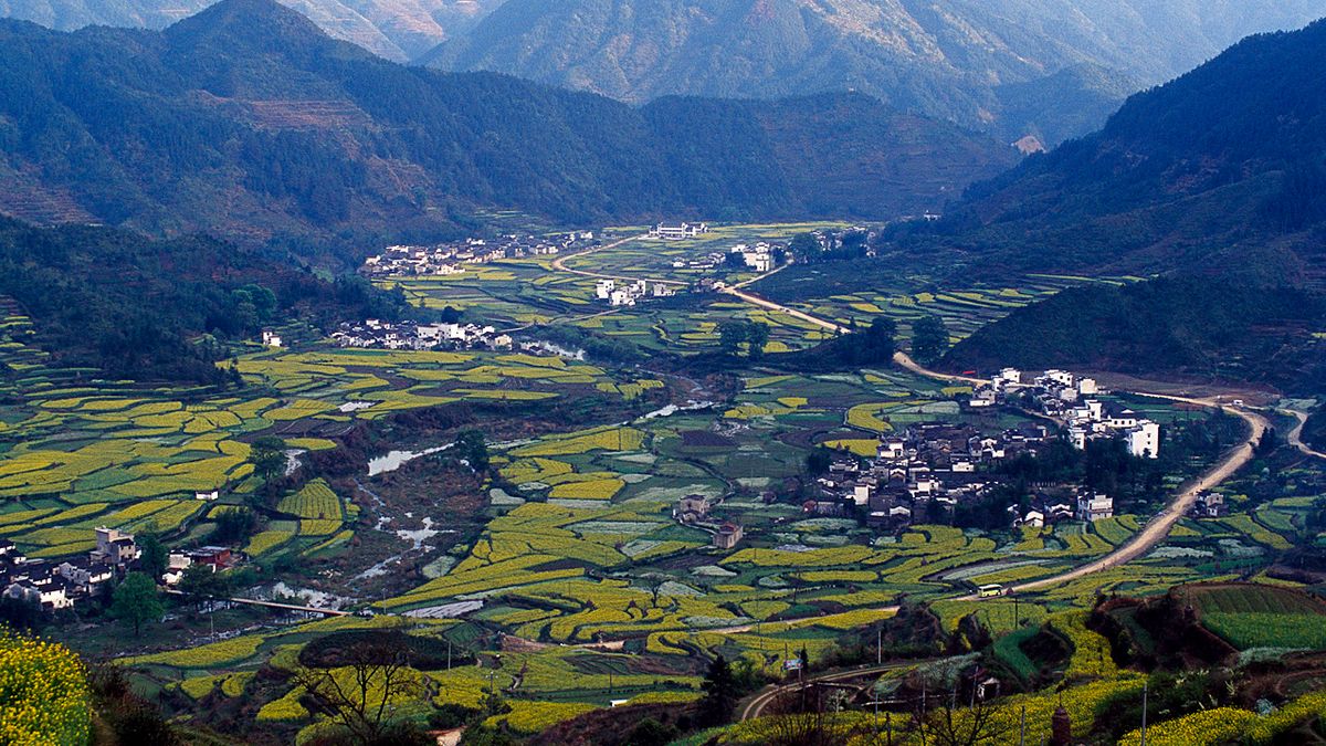 Wuyuan Travel Guide: China's Prettiest Villages, Rapeseed Season & How to Get There From Nanchang